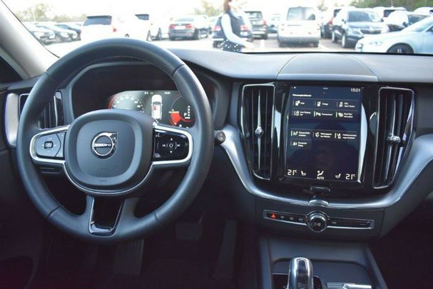 Volvo XC60 AWD T8 311 kW image number 13