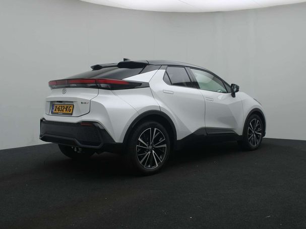 Toyota C-HR 1.8 Hybrid Executive 90 kW image number 2