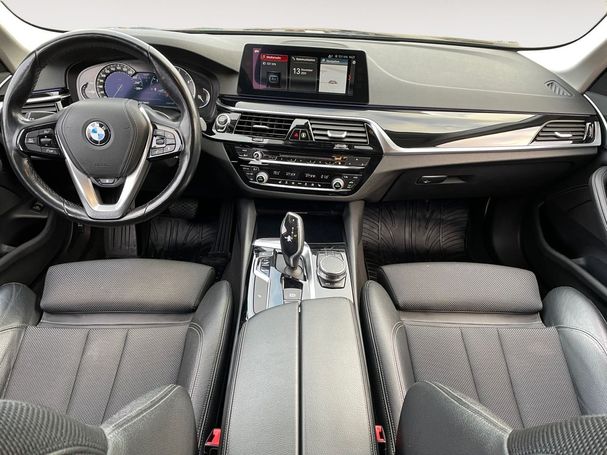 BMW 520d Touring xDrive Sport Line 140 kW image number 10