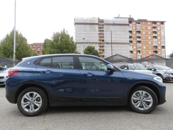 BMW X2 xDrive25e Advantage 162 kW image number 6