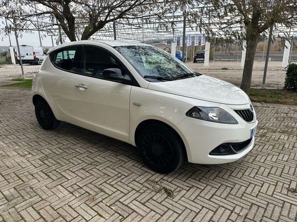 Lancia Ypsilon 51 kW image number 3