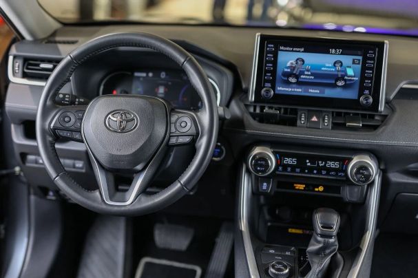 Toyota C-HR 90 kW image number 34