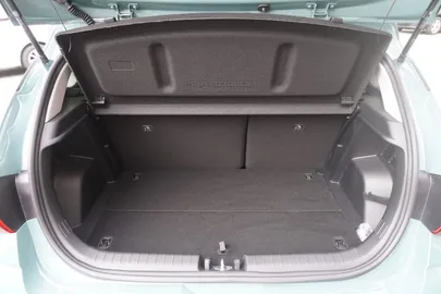 Car image 29