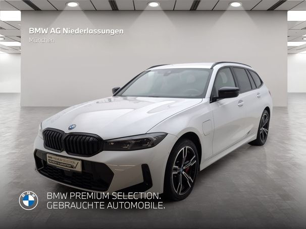 BMW 330 Touring M Sport xDrive 185 kW image number 1