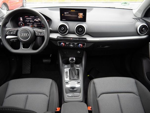 Audi Q2 35 TFSI Advanced 110 kW image number 6