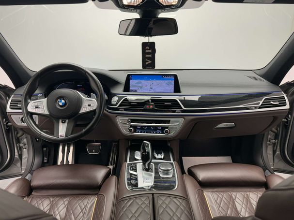 BMW 745e PHEV 290 kW image number 8