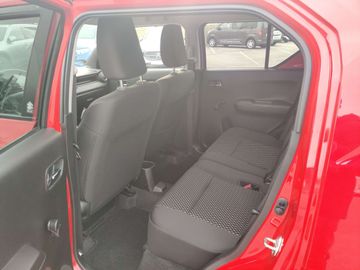 Car image 15