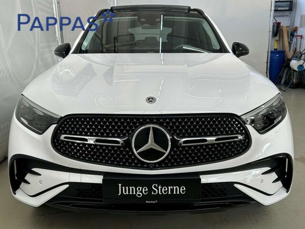 Mercedes-Benz GLC 300 de 4Matic 245 kW image number 2