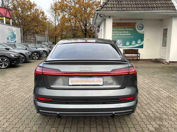 Audi e-tron 55 S-line Sportback 300 kW image number 6