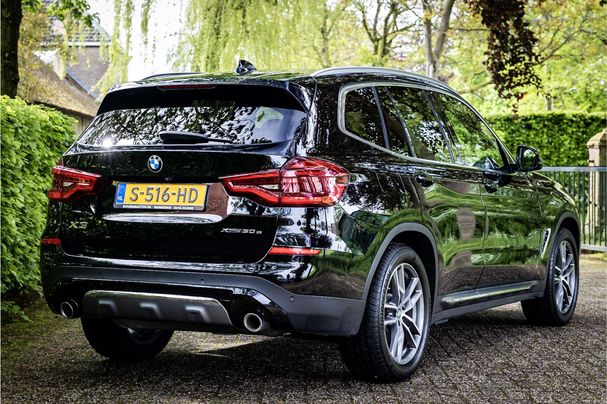 BMW X3 xDrive30e Sport 216 kW image number 3