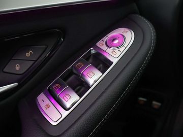 Car image 36