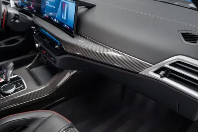 Car image 40