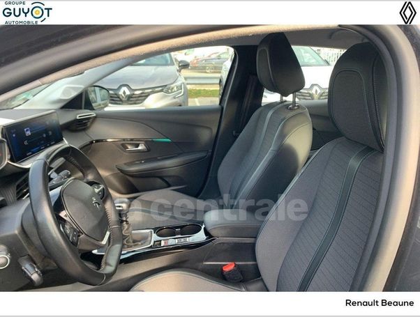 Peugeot 208 PureTech 100 Allure 74 kW image number 30