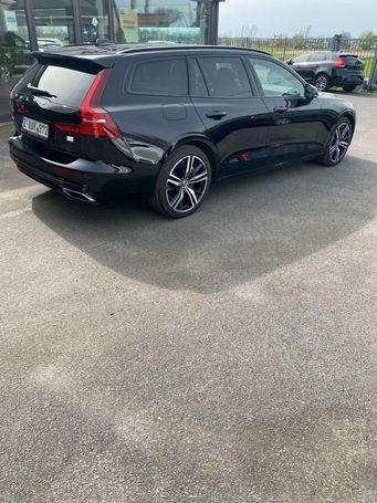 Volvo V60 T8 335 kW image number 3