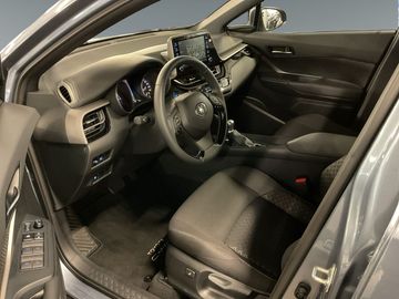 Car image 12