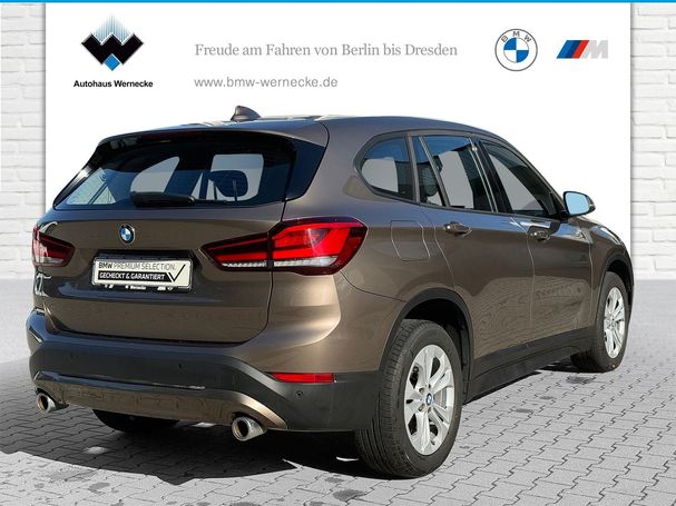 BMW X1 sDrive20i Advantage 141 kW image number 2