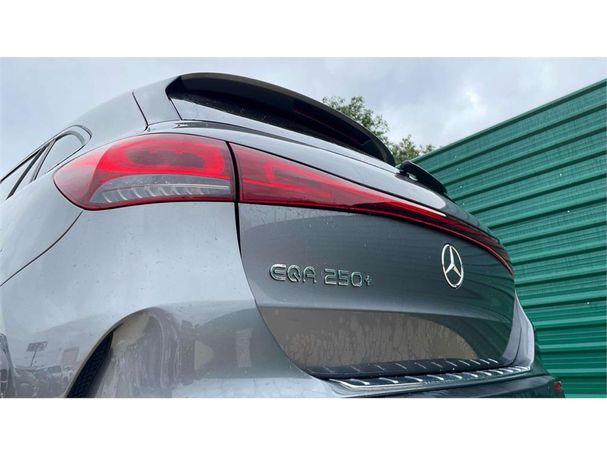 Mercedes-Benz EQA 250 140 kW image number 19