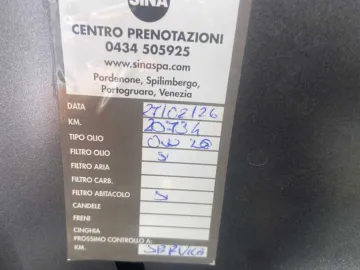 Car image 29