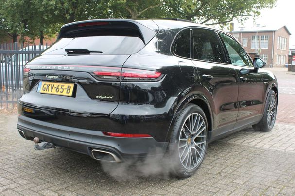 Porsche Cayenne E-Hybrid 350 kW image number 11