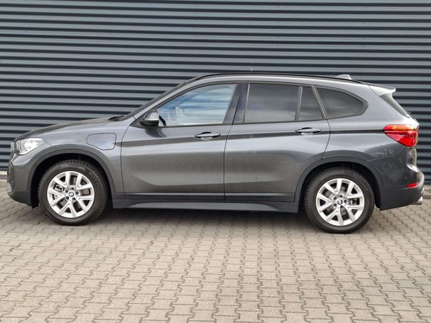 BMW X1 25e xDrive 163 kW image number 3