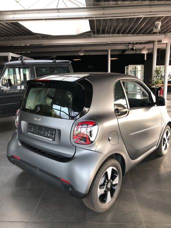 Smart ForTwo coupe EQ 60 kW image number 7