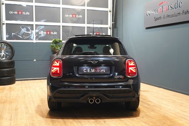 Mini Cooper S Essential Trim 131 kW image number 6