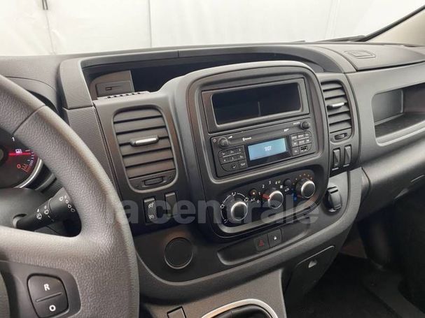 Renault Trafic dCi 120 88 kW image number 9