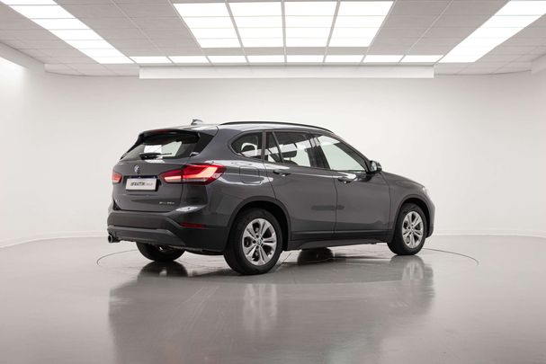 BMW X1 25e xDrive 162 kW image number 3