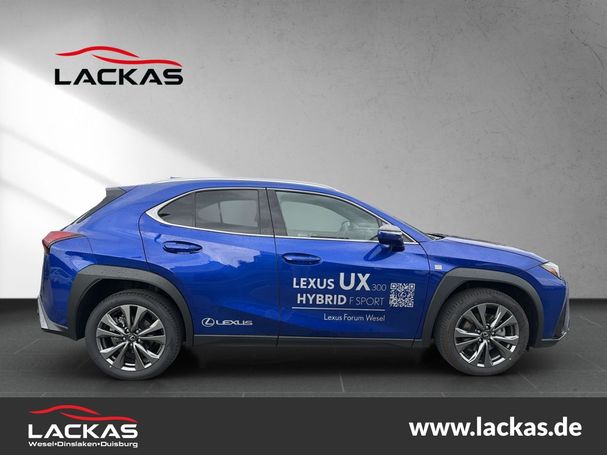 Lexus UX 300h 146 kW image number 6