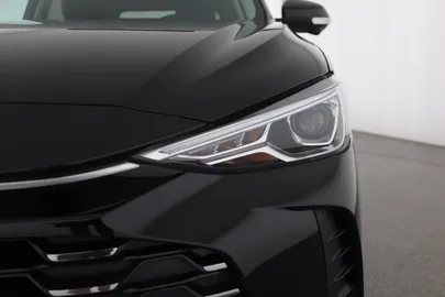 Car image 29