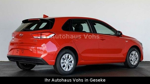 Hyundai i30 1.0 T-GDI 88 kW image number 2