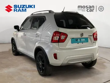 Car image 5