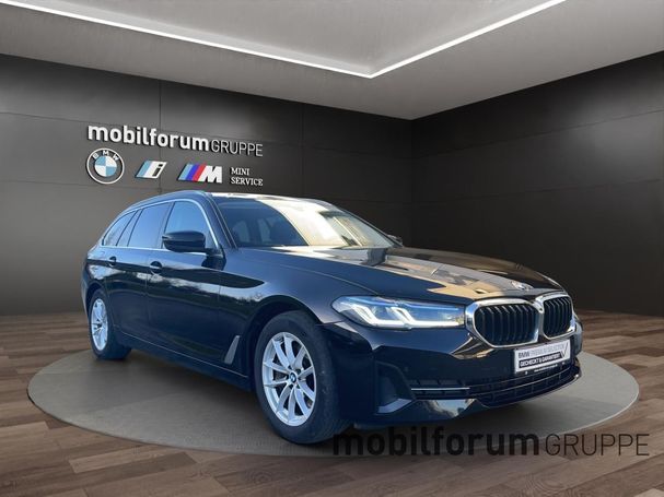 BMW 530d Touring xDrive 210 kW image number 16