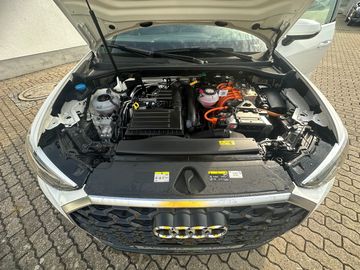 Car image 30