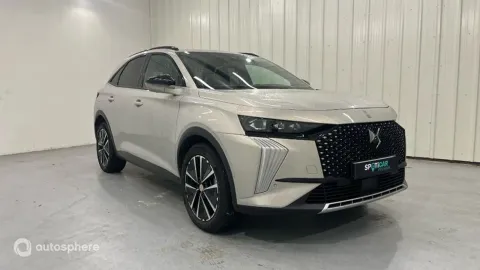 Car image 3