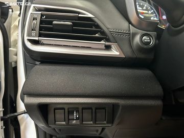 Car image 38