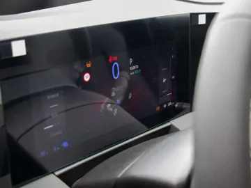 Car image 36