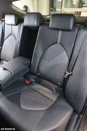 Car image 40