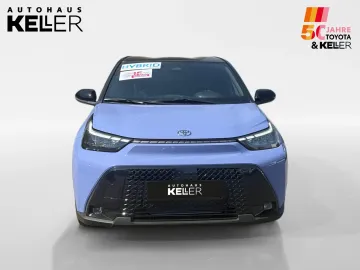Car image 3