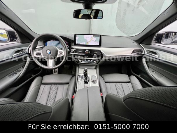 BMW 520i Touring 135 kW image number 22