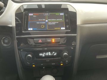 Car image 23