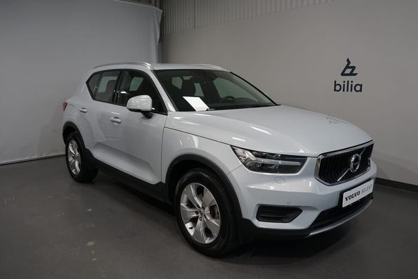 Volvo XC40 T2 Momentum 95 kW image number 1