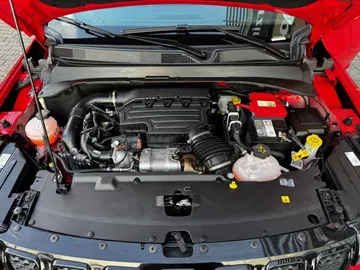 Car image 27