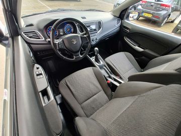 Car image 13