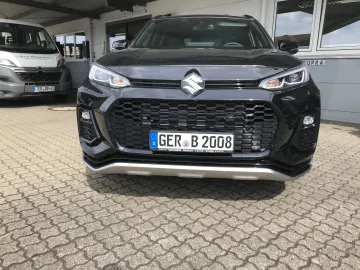 Car image 2
