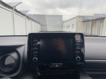 Car image 13