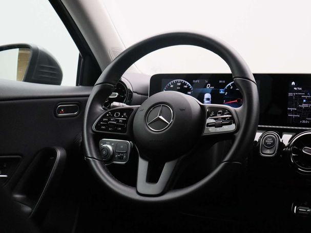 Mercedes-Benz A 160 80 kW image number 35