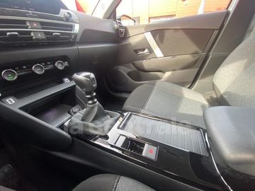 Car image 21