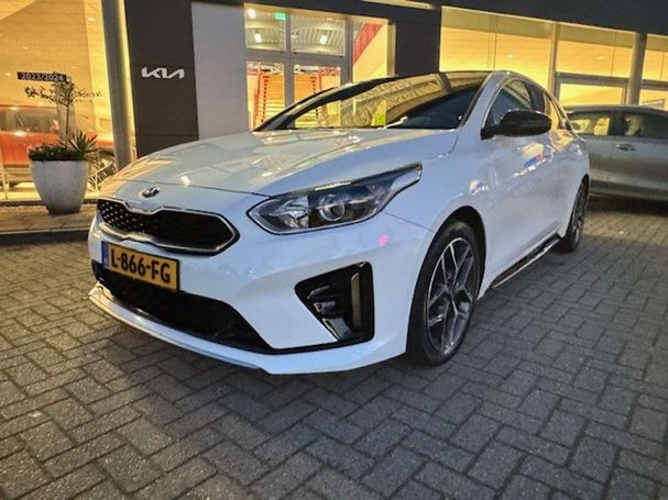 Kia ProCeed 1.0 T-GDI GT Line 88 kW image number 2