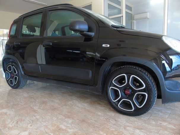 Fiat Panda Cross Hybrid City 52 kW image number 7